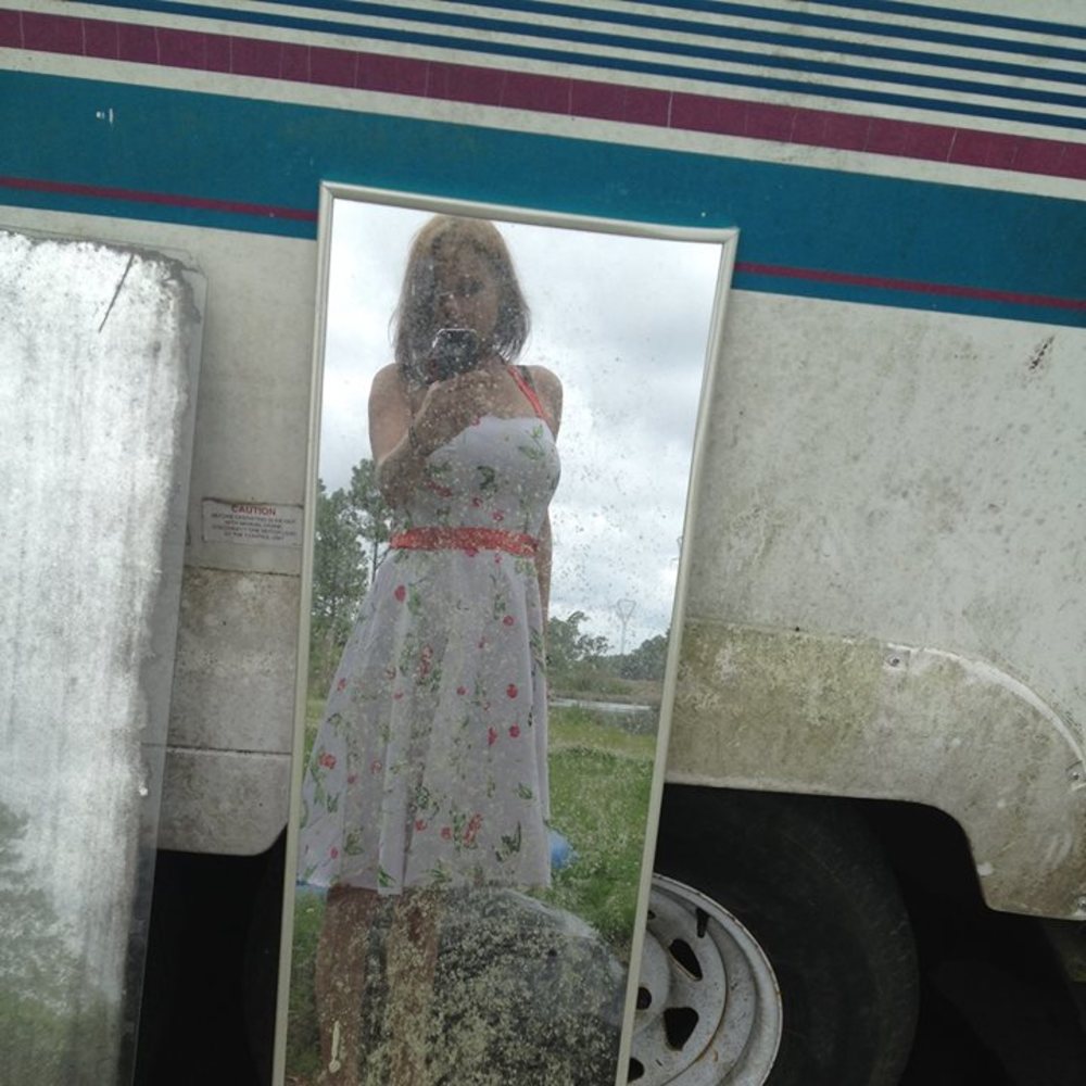 Meet your Posher, Nora